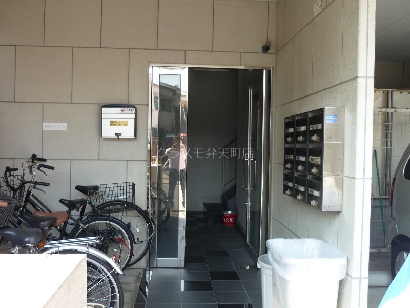 2/7 エントランス