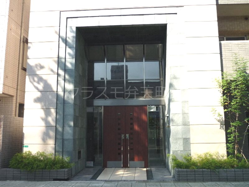 24/29 エントランス