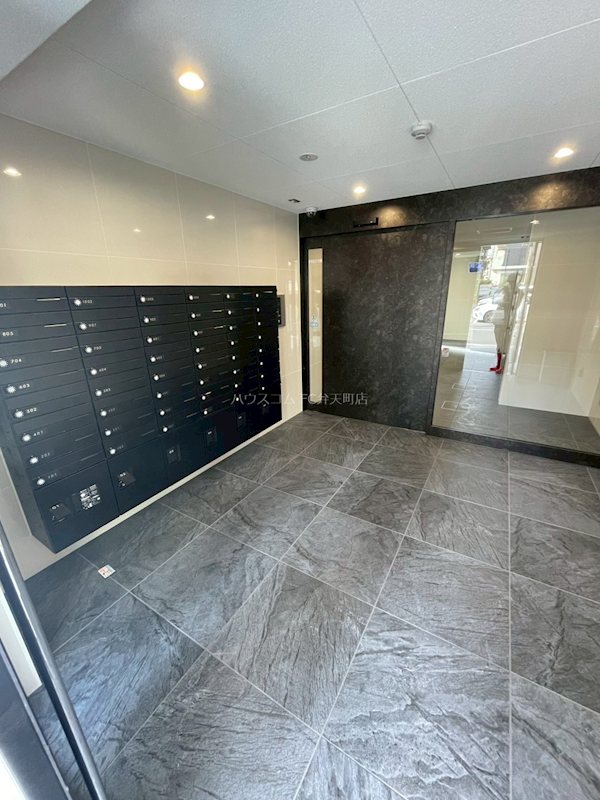 2/8 エントランス