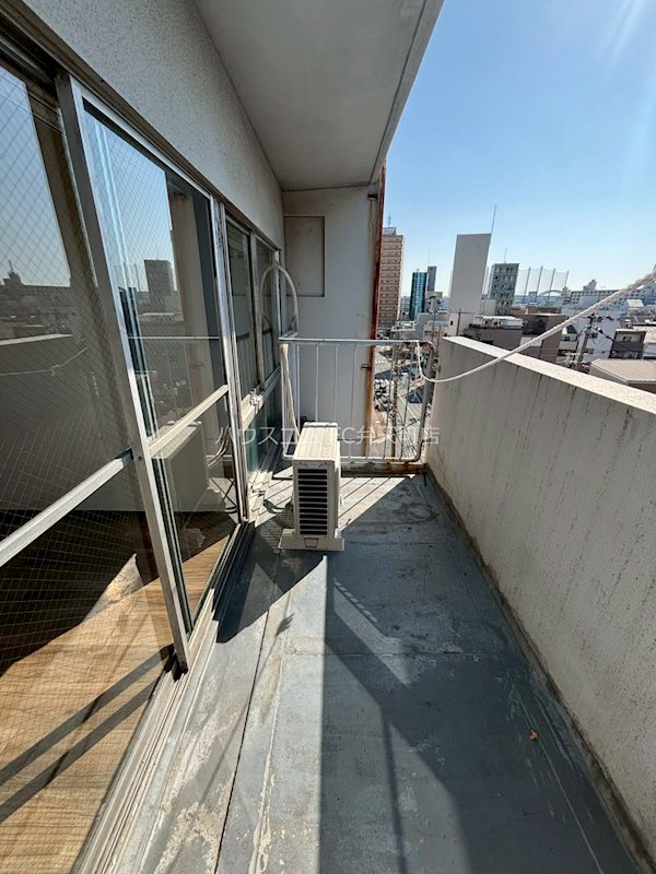 14/23 バルコニー