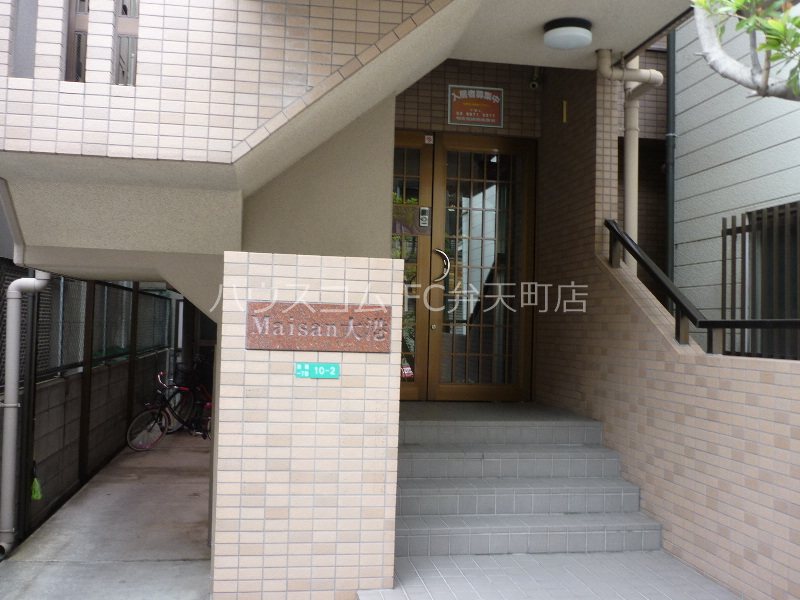 21/27 エントランス