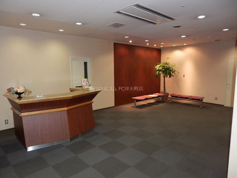 2/8 エントランス