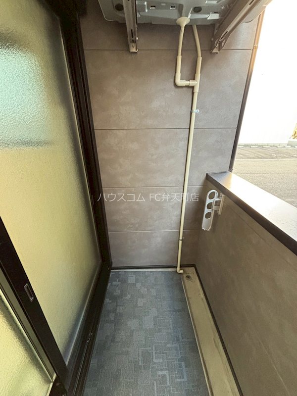 16/27 バルコニー