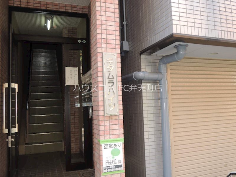 14/19 エントランス