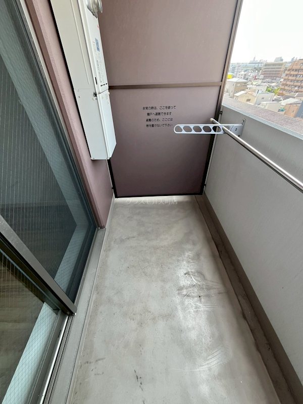 14/22 バルコニー