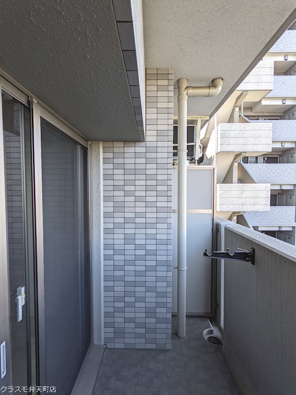 15/23 バルコニー