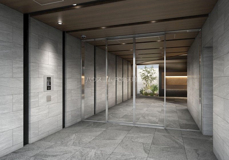 15/19 エントランス