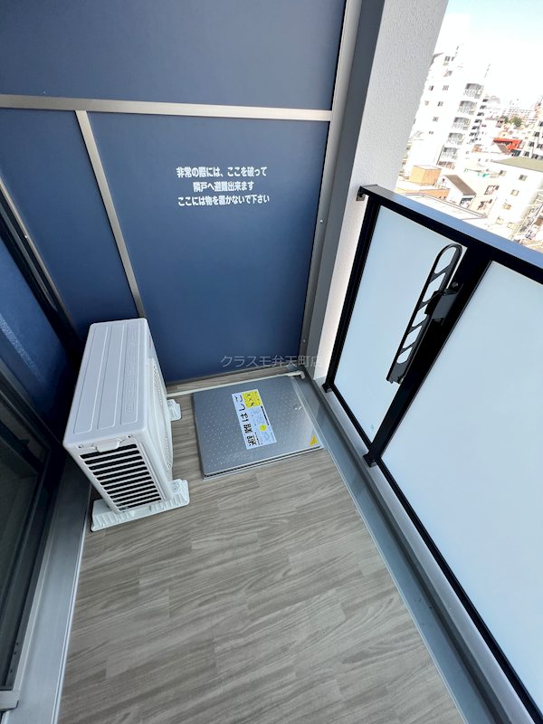 15/23 バルコニー
