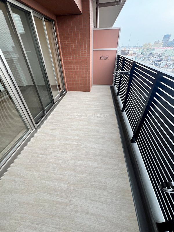 16/28 バルコニー