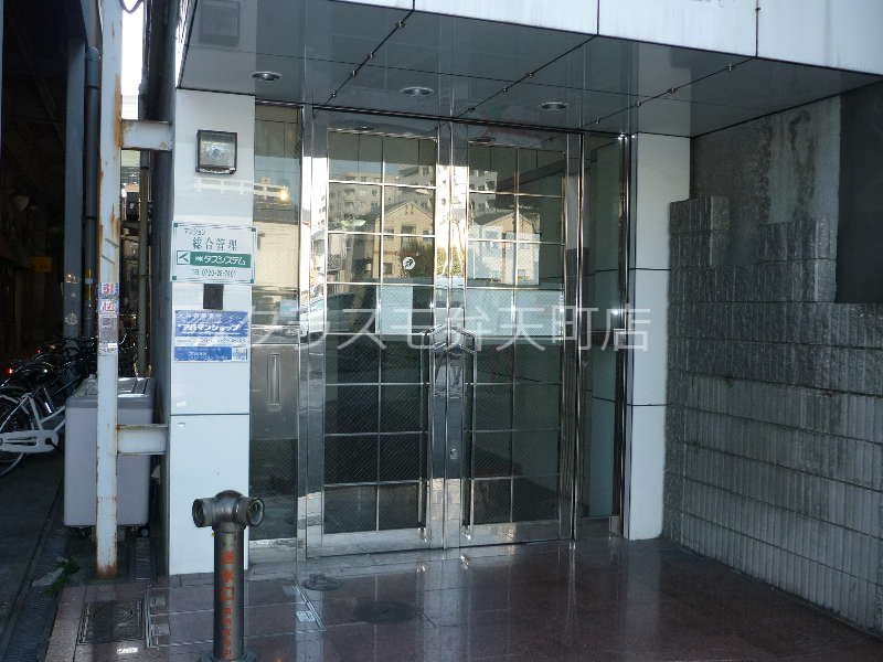 17/22 エントランス