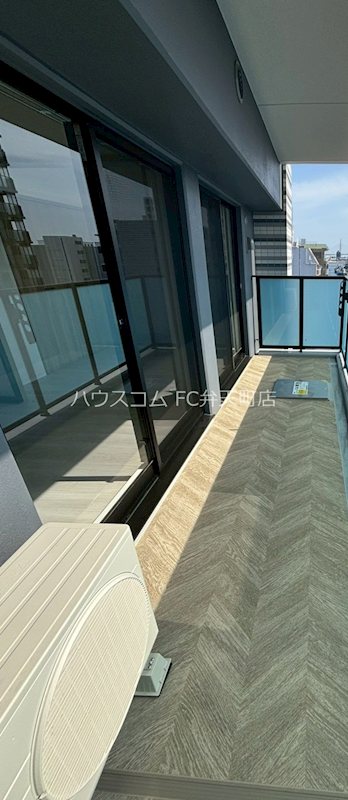13/22 バルコニー