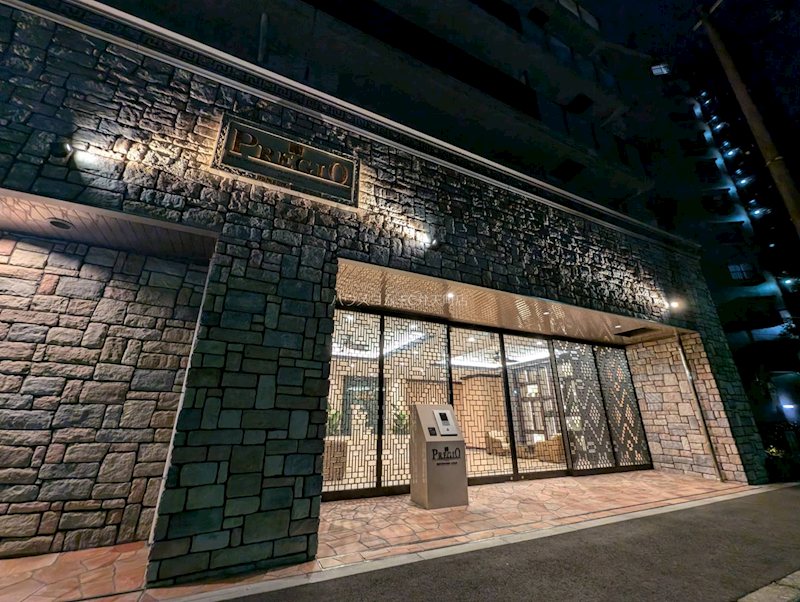 25/30 エントランス