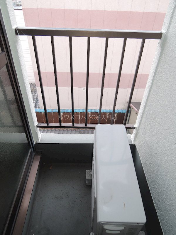 13/20 バルコニー