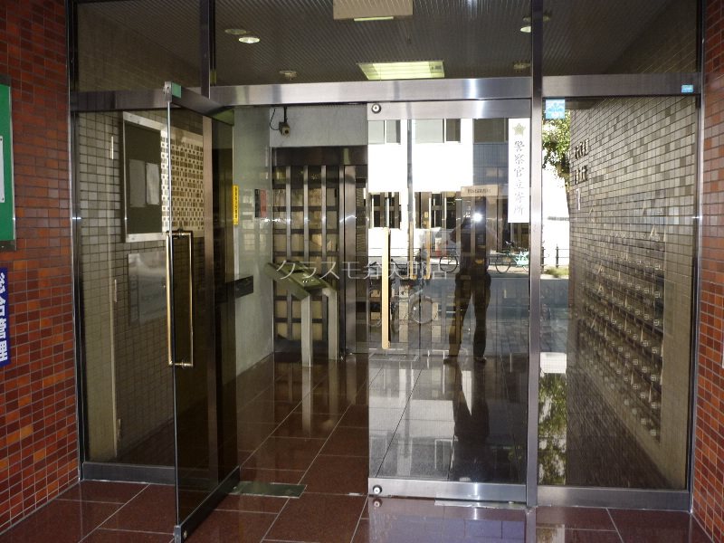 15/20 エントランス