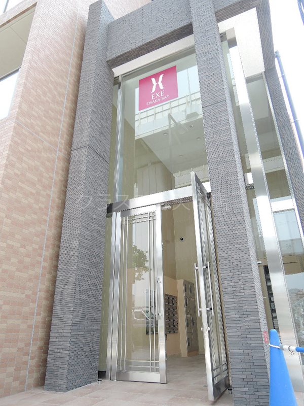 18/24 エントランス