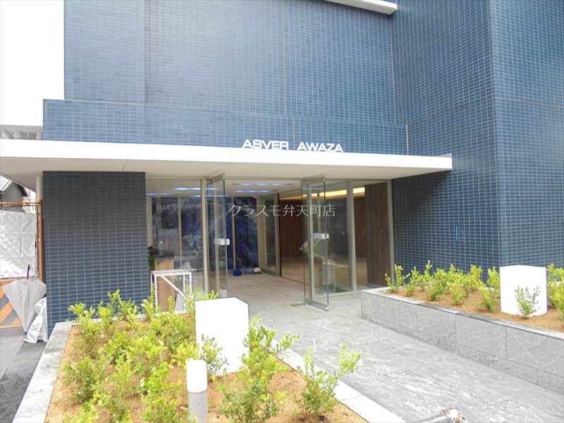 17/22 エントランス