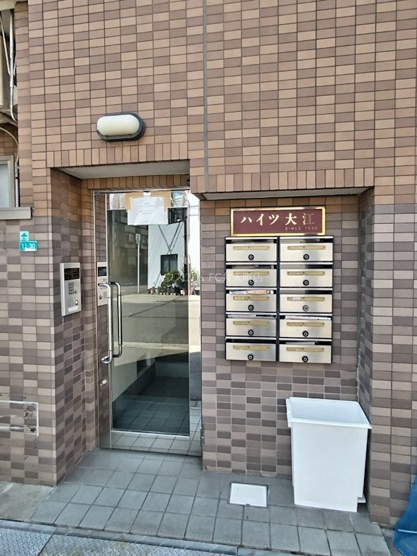 14/19 エントランス