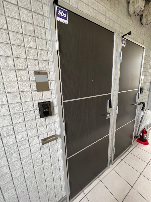 17/20 エントランス