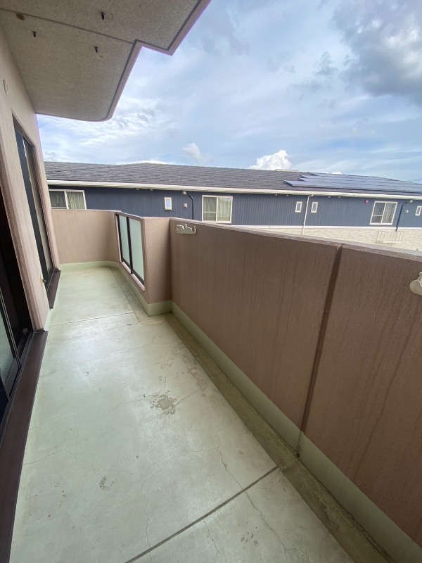 13/30 バルコニー