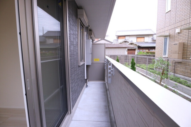 14/28 バルコニー