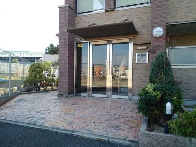 15/26 エントランス