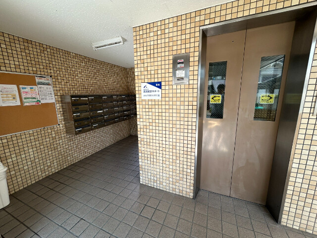 6/11 エントランス