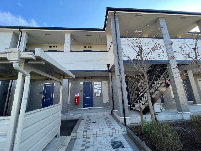 17/22 エントランス