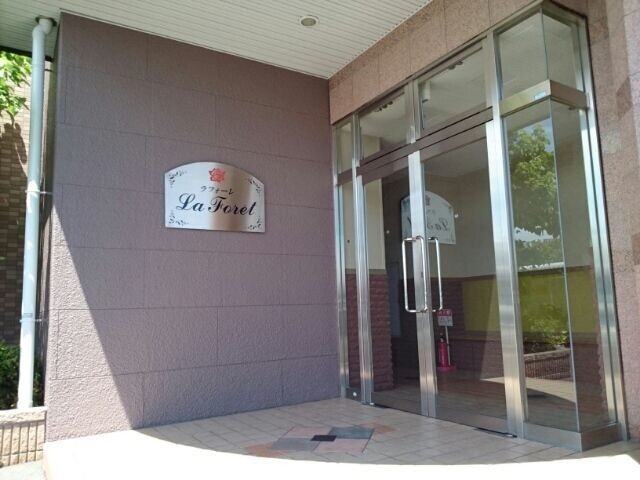 14/21 エントランス