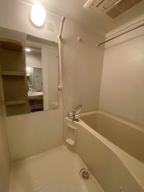14/29 浴室