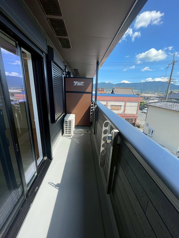14/28 バルコニー