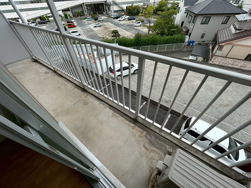 13/24 バルコニー