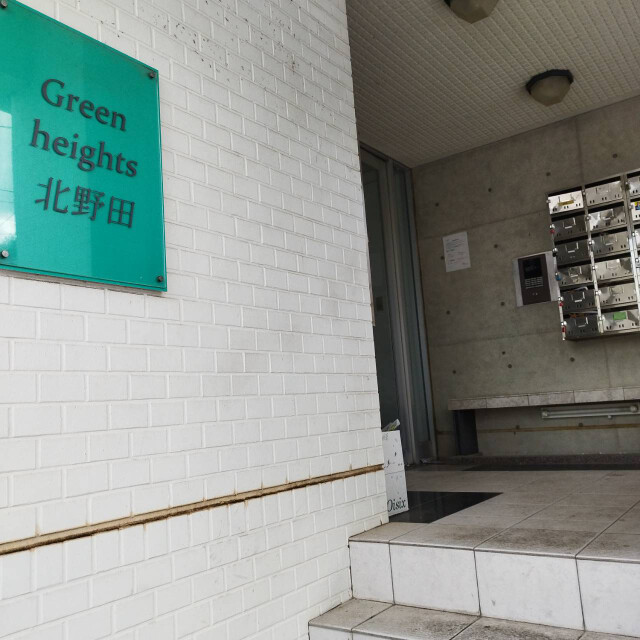 16/22 エントランス