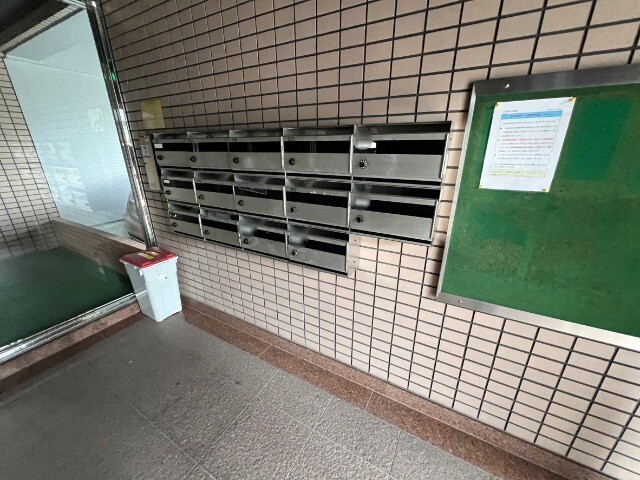 17/22 エントランス