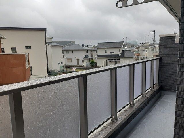 13/17 バルコニー