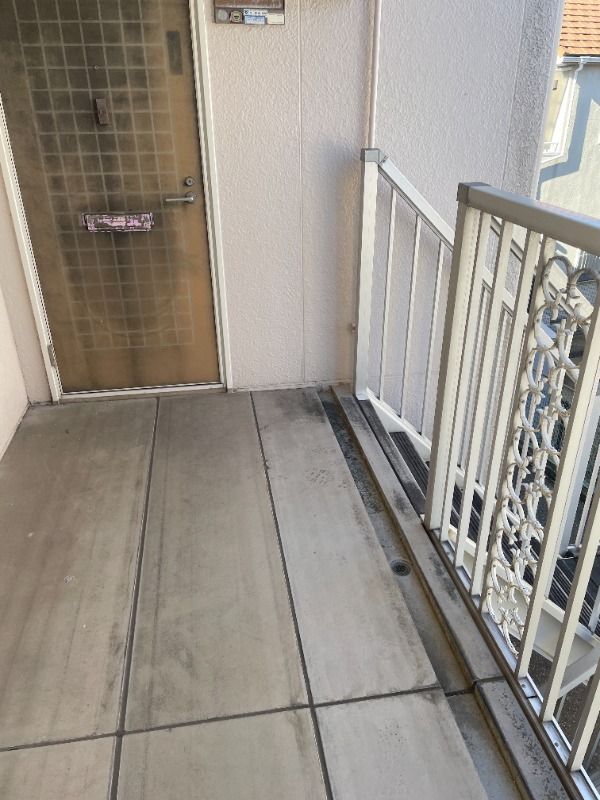 17/22 エントランス