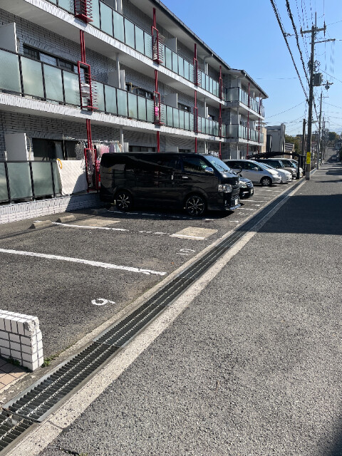 17/21 駐車場