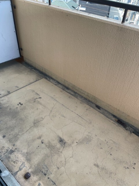 13/25 バルコニー