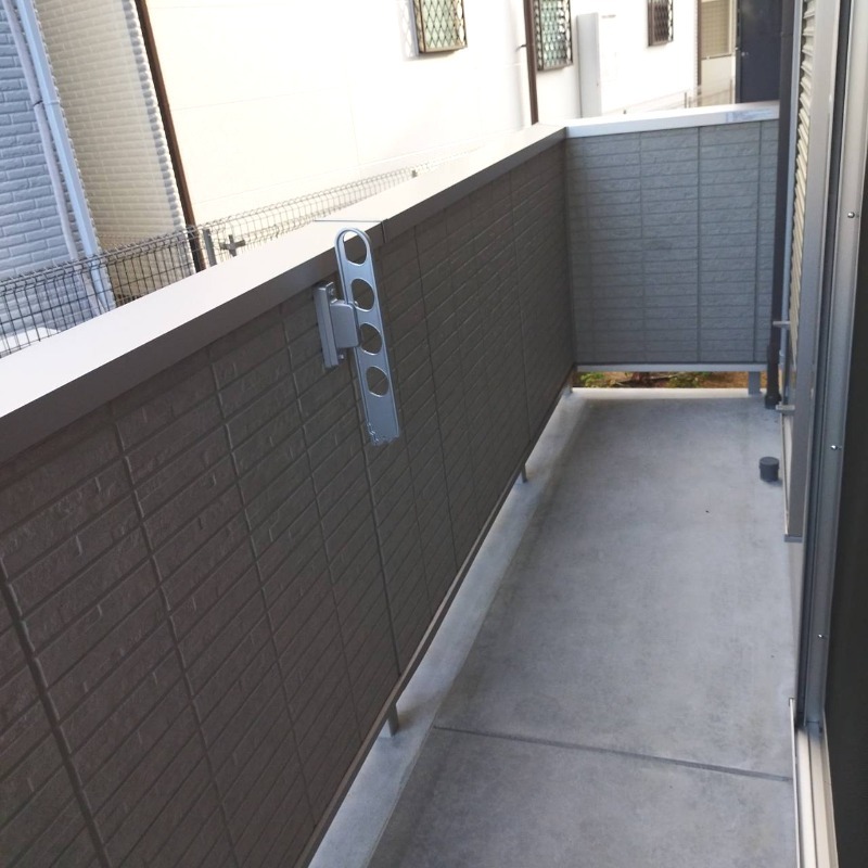 16/23 バルコニー