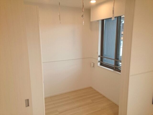 13/25 バルコニー