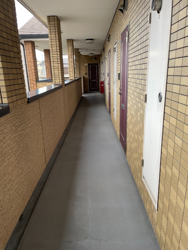 14/18 エントランス