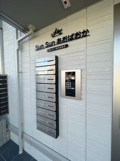 25/30 エントランス