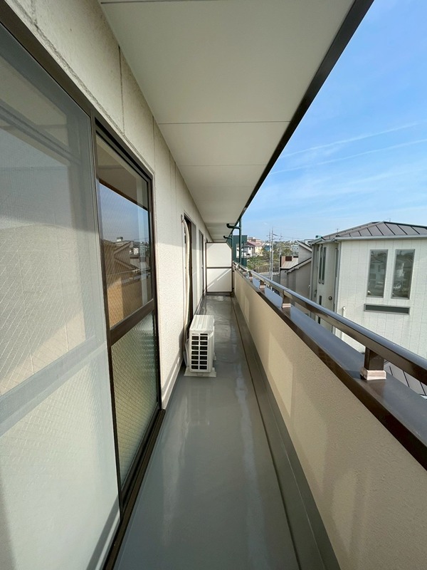22/30 バルコニー