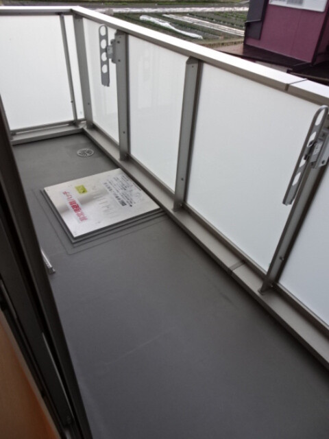 14/28 バルコニー