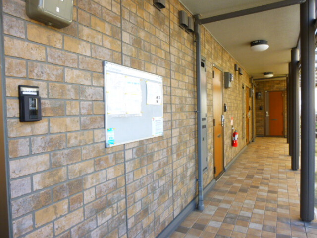 19/26 エントランス