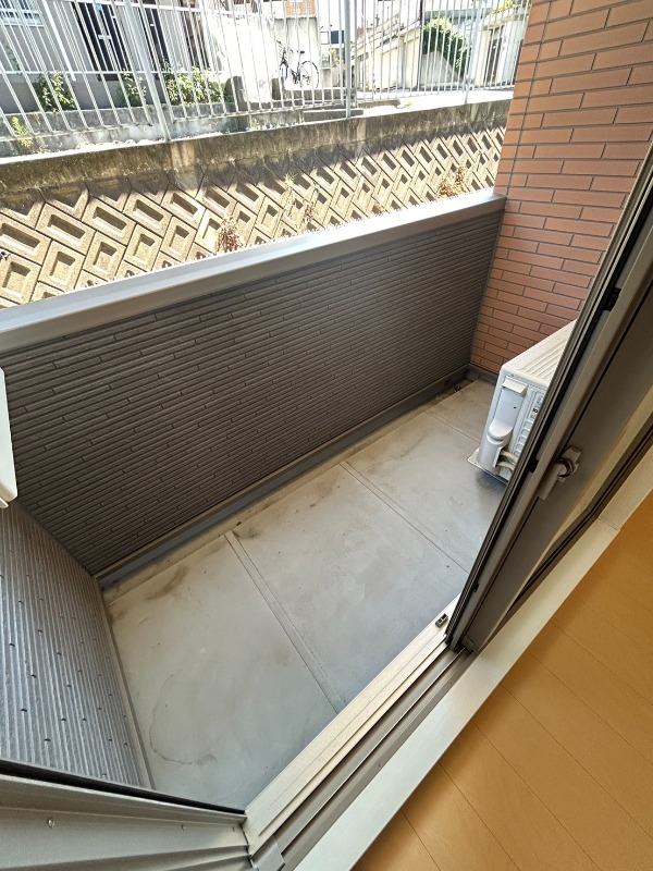 19/30 バルコニー