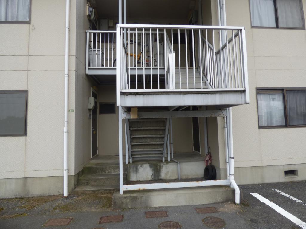 20/26 エントランス