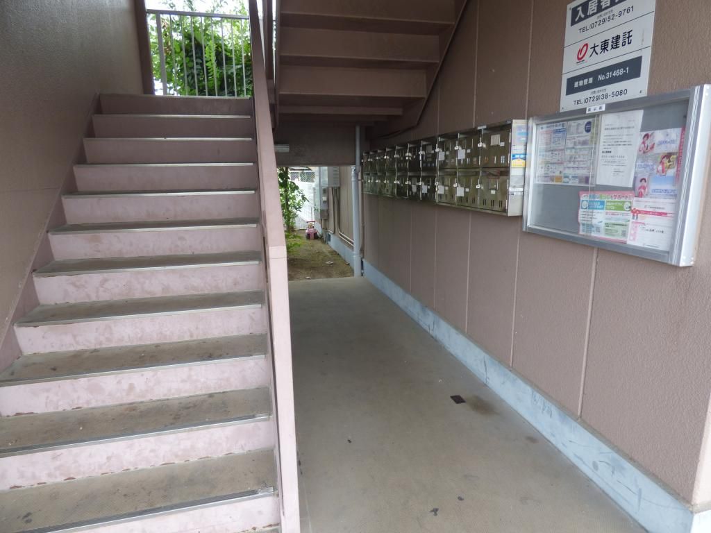 20/30 エントランス