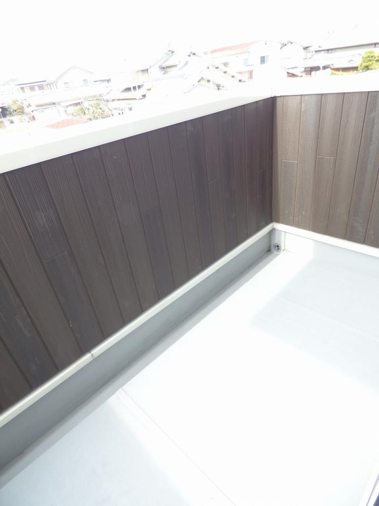 15/23 バルコニー