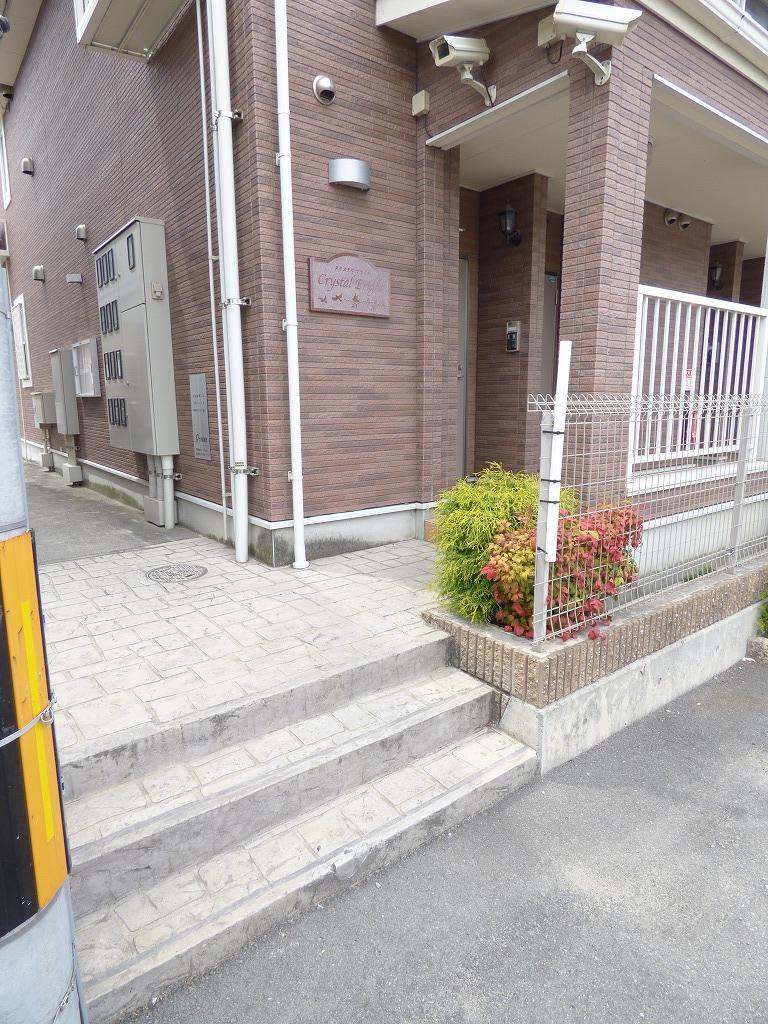 17/19 エントランス