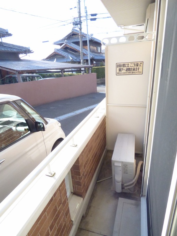 16/27 バルコニー